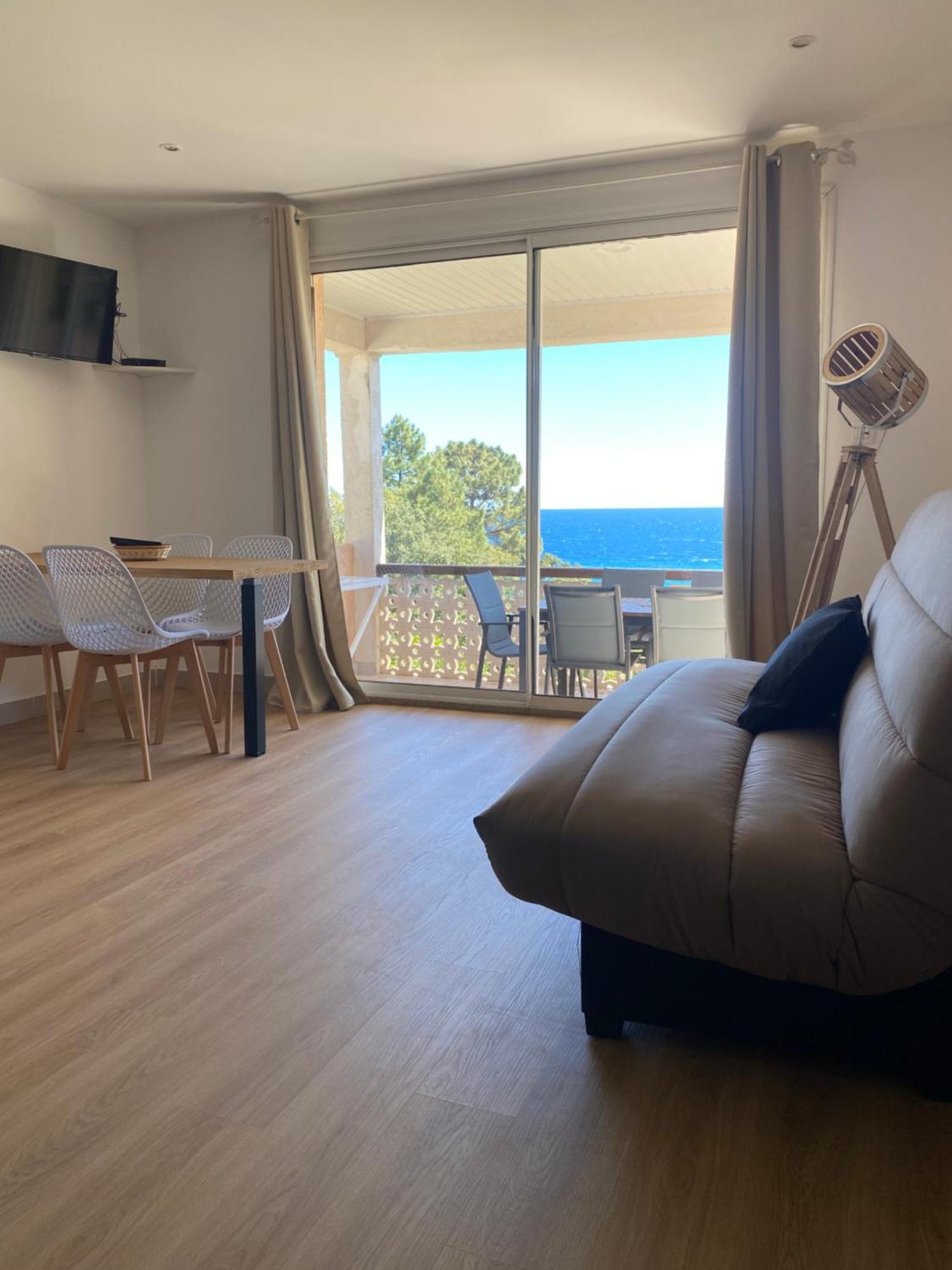 Le Thyreneen Villa