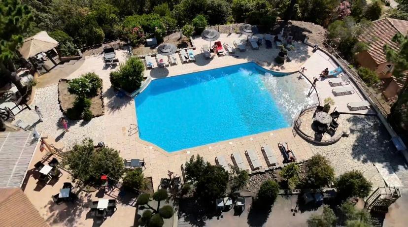 Villa Le Thyreneen *