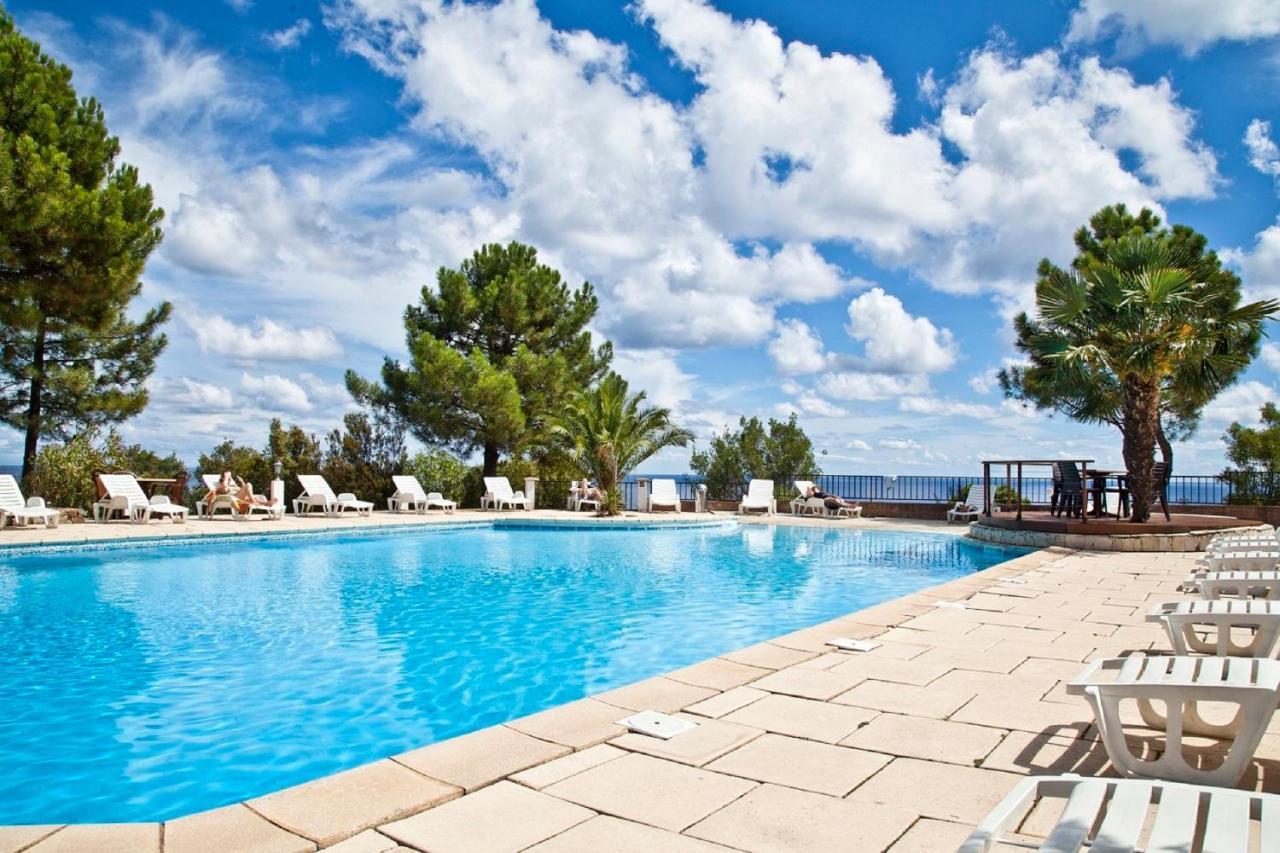 Villa Le Thyreneen *